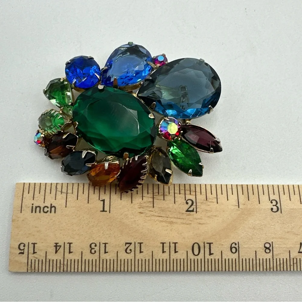 Vintage Designer by Juliana, brooch, multi colored stones #638‎
